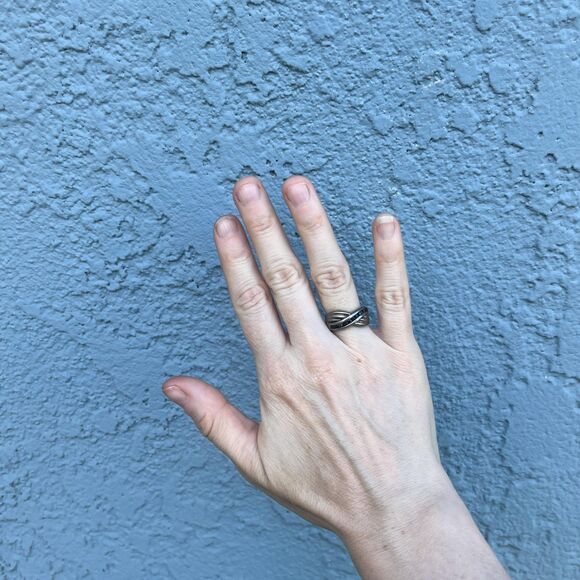 Vintage Cocktail Ring Size 6 3/4 With Blue Sapphire and Sterling Silver Band - Picture 8 of 9